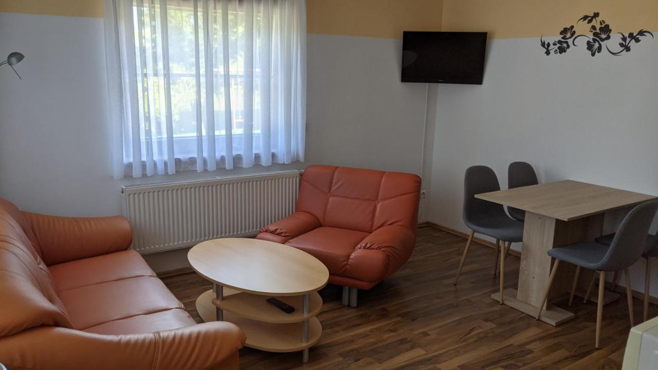 Ferienwohnung May Dorfchemnitz Exterior photo
